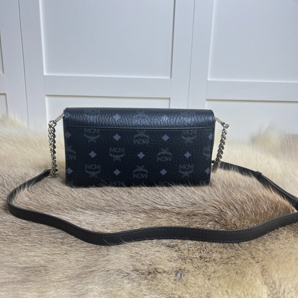 MCM19 Envelope Chain Flap Crossbody Bag - Picture 3 of 9